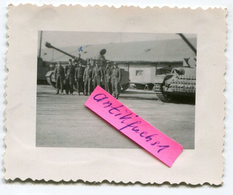 Deut. Panzer IV lang mit 415 und Seitenschürze 1