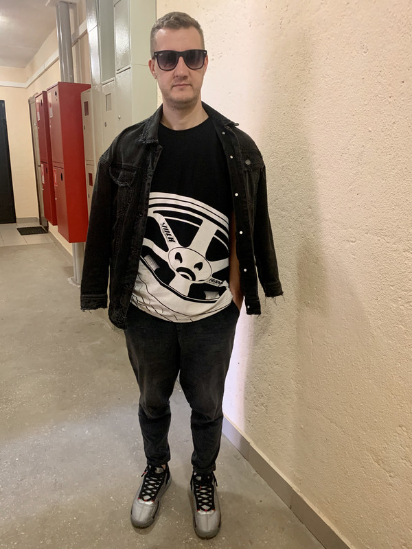 0204F01A-3103-47C8-B8AC-33FB9E9A3997