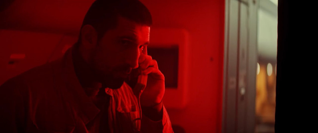 97 Minutes 2023 BluRay [Hindi + Tamil + Telugu + English] 480p, 720p ESub Screenshot