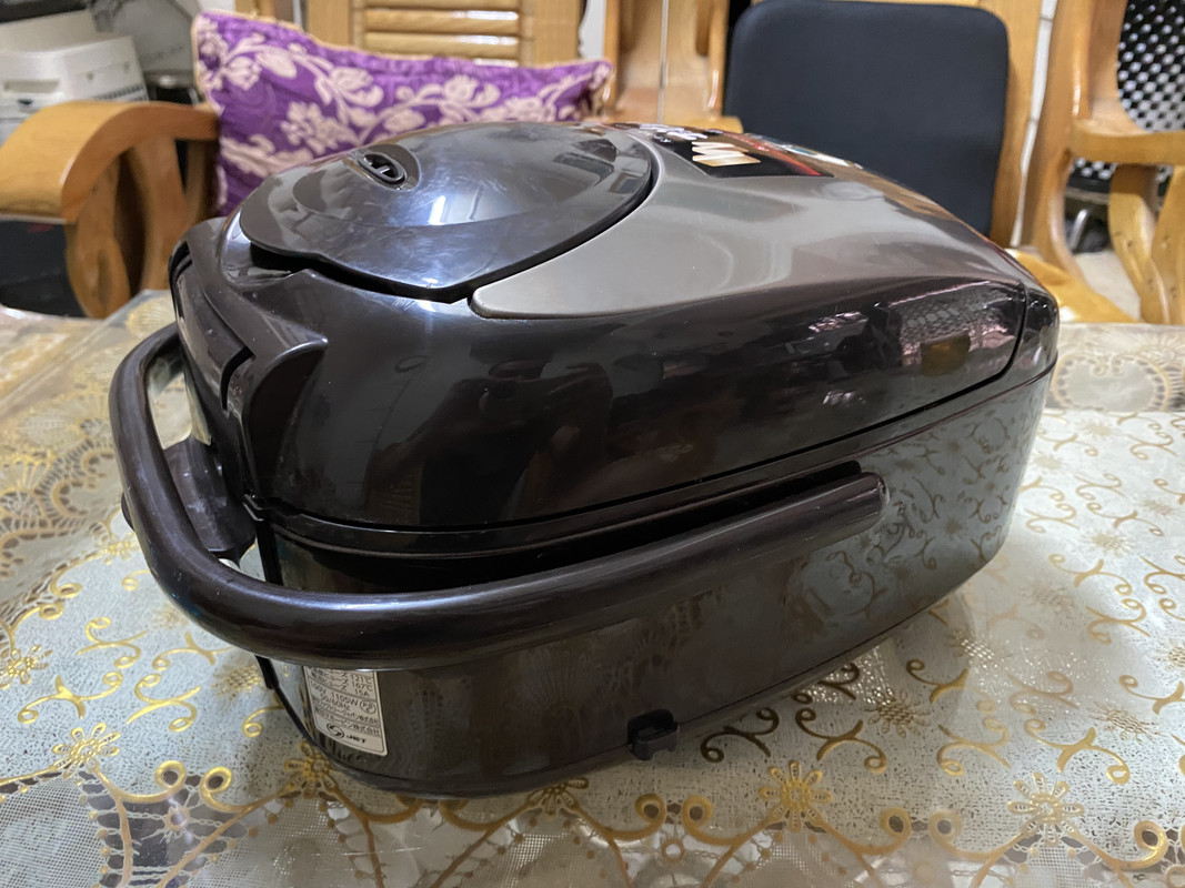 C59C9C16-AAD4-4E84-967C-71C6F4877B45