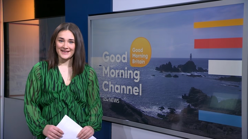 01.25 - 06.00.00 - Good Morning Britain. Morning magazine featuring a....ts_snapshot_12.09.811