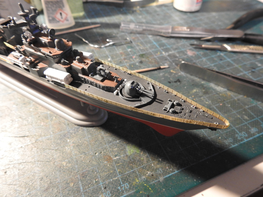 Russian Sovremenny Class Destroyer, 1/700 Dragon - Sida 2 DSCN3742