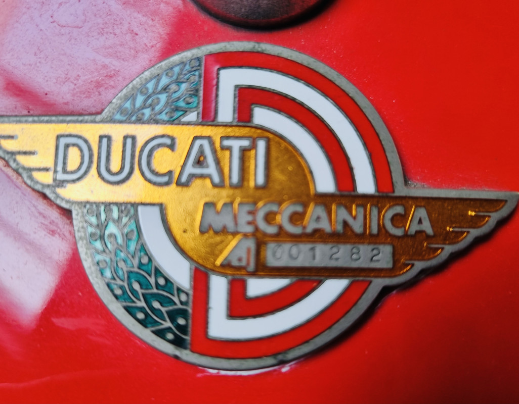 DE4F74BE-CD82-4DB9-866A-7CAEF4A2C817