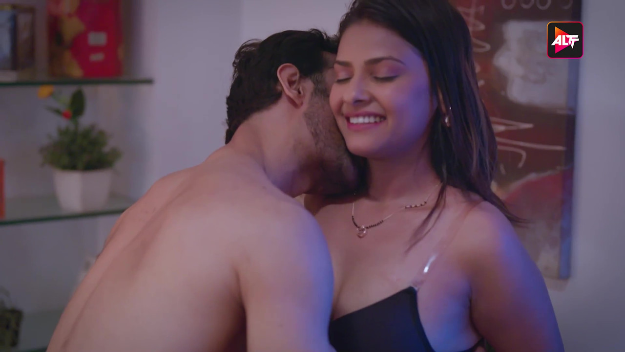 vlcsnap-2025-05-13-01h21m05s582