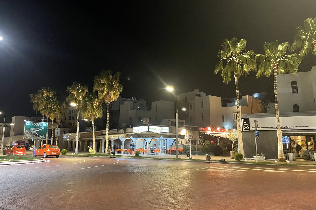 Agadir : Hoteles, Restaurantes, Transporte público, Alquiler de vehículos y VTT - Agadir (15)