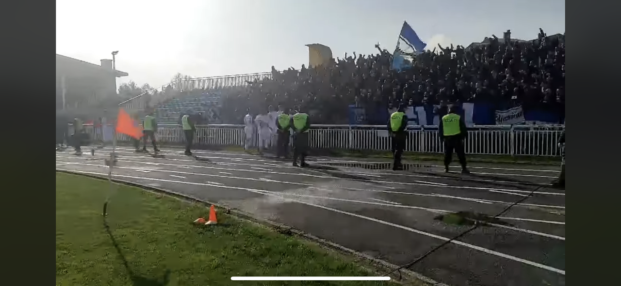 CE3240AA-7D12-4DDB-ACA0-C03E4EC2CB03