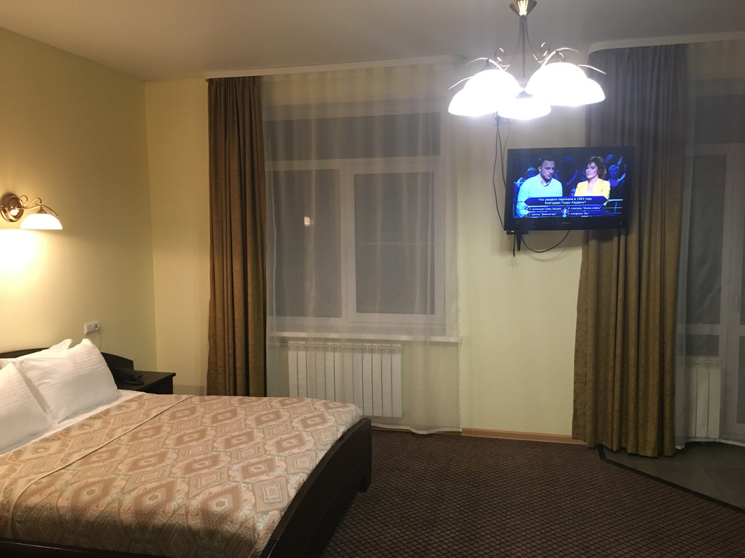 31688C3B-6A62-4CD9-83F4-C369C2D6869F