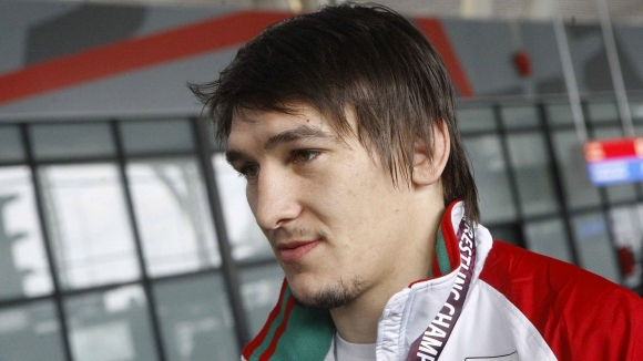 Даниел Александров се отказа от борбата, прави клуб в Дупница 