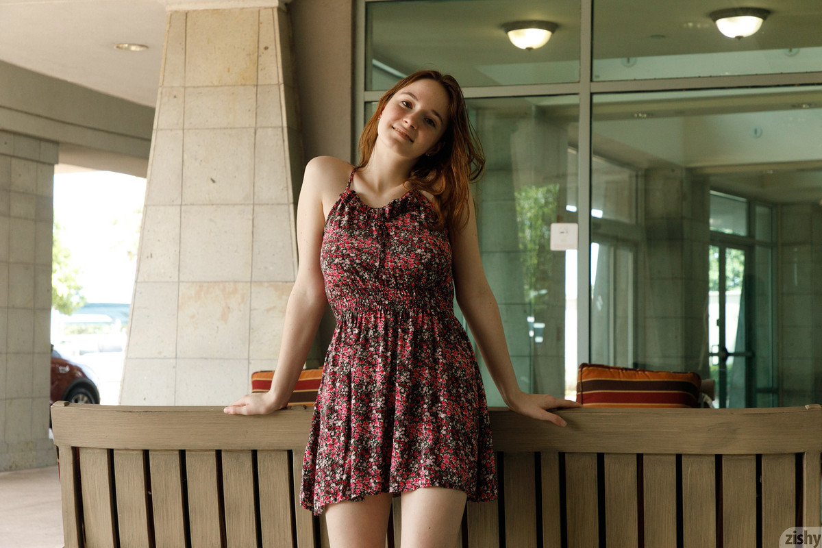 full_049_2237101658091122