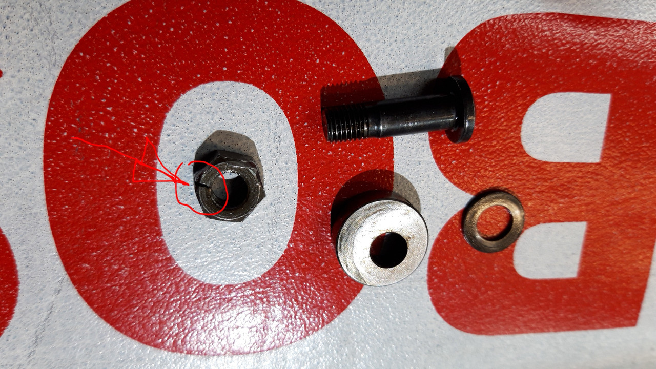 E50E5D3C-A78E-4728-BE27-3D090557CB45