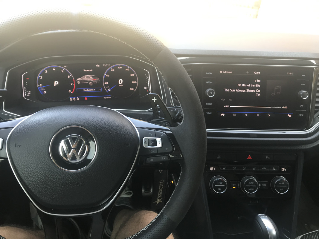 FECDDCF0-DDB5-4C2E-AC76-F93ED9141006