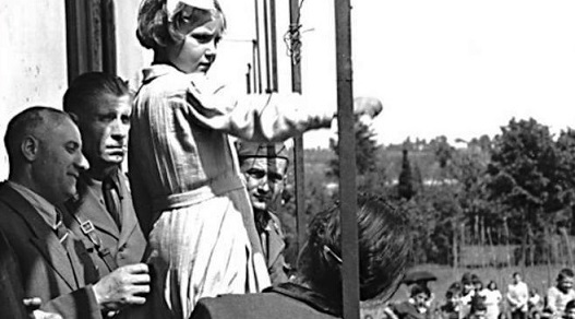 13 maggio 1944, la Madonna appare a Ghiaie di Bonate dans Apparizioni mariane e santuari Ghiaie-di-Bonate