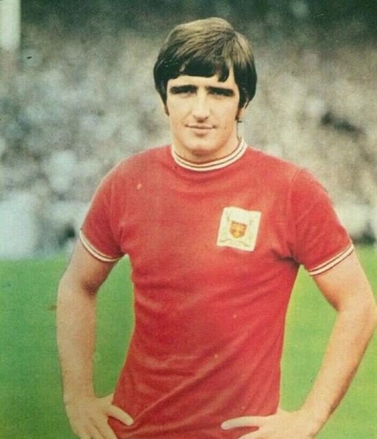 [Image: Ian-Storey-Moore-of-Nottingham-Forest-in-1970.jpg]