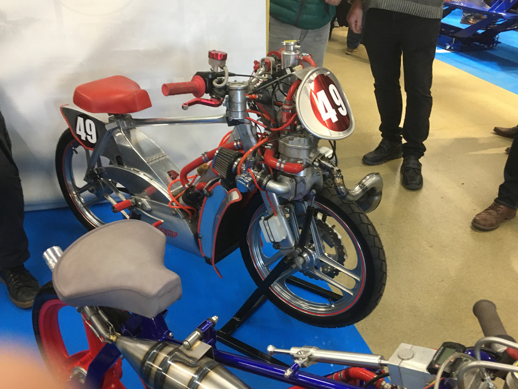 5BB218C2-AD41-44D6-B138-613B51923285