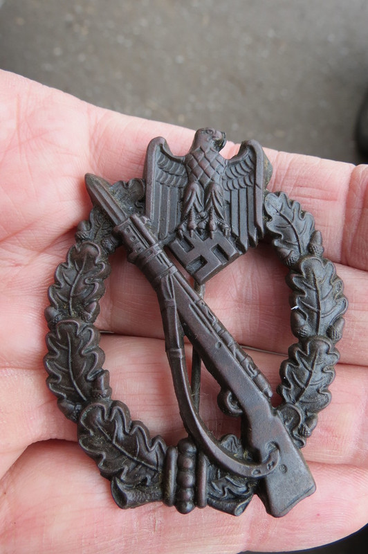 пехотник штурмовой знак