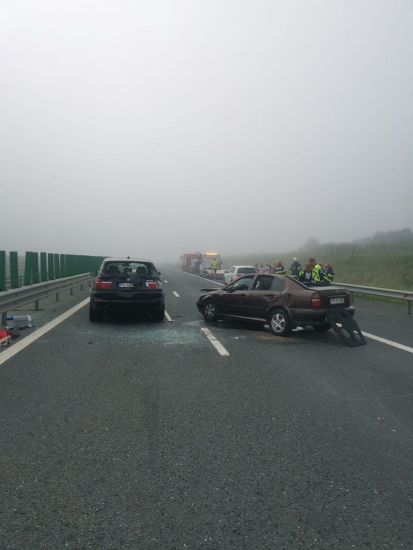 [Imagine: accident-in-lant-pe-autostrada-a-2-peste...717041.jpg]