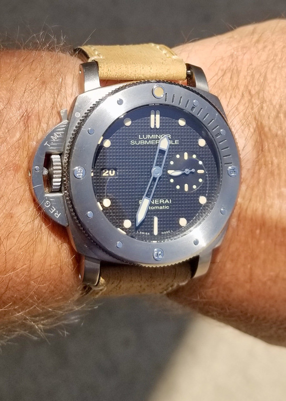 C98DCB90-90F9-4F9E-8900-532DBA957567