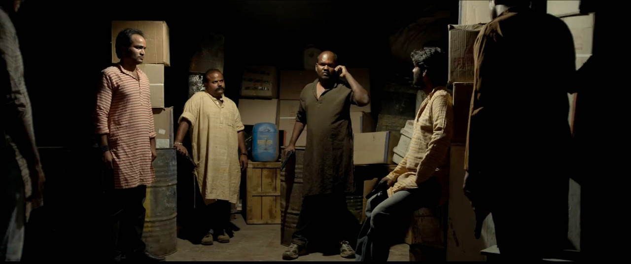 Thalaivaa 2013 WebRip [Hindi + Tamil] 480p, 720p ESub Screenshot