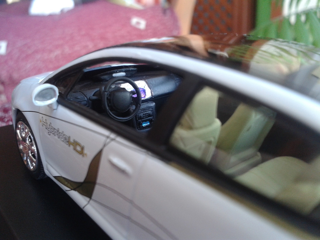 2006 Citroën C4 Hybride HDi (Norev-Altaya) (15)