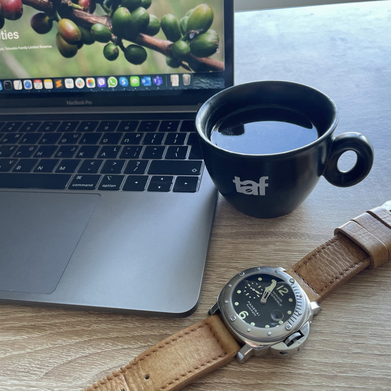 1E680B33-CFCC-4601-B49C-804329901A40_1_105_c