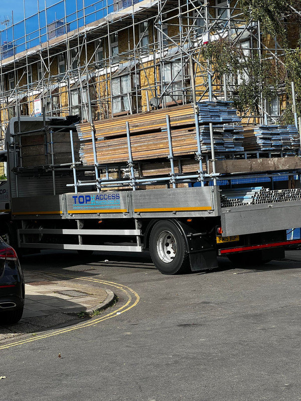 385485916_184679457993386_815409806658977146_n