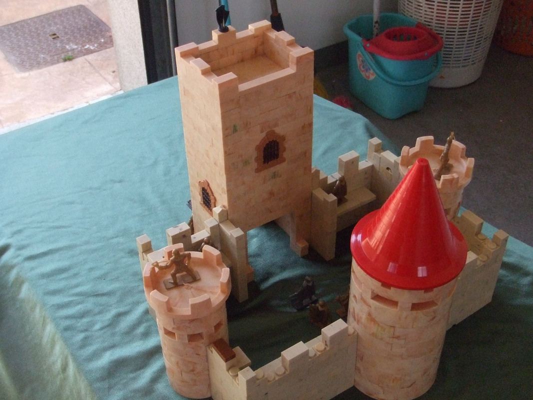 torre con escalera 004