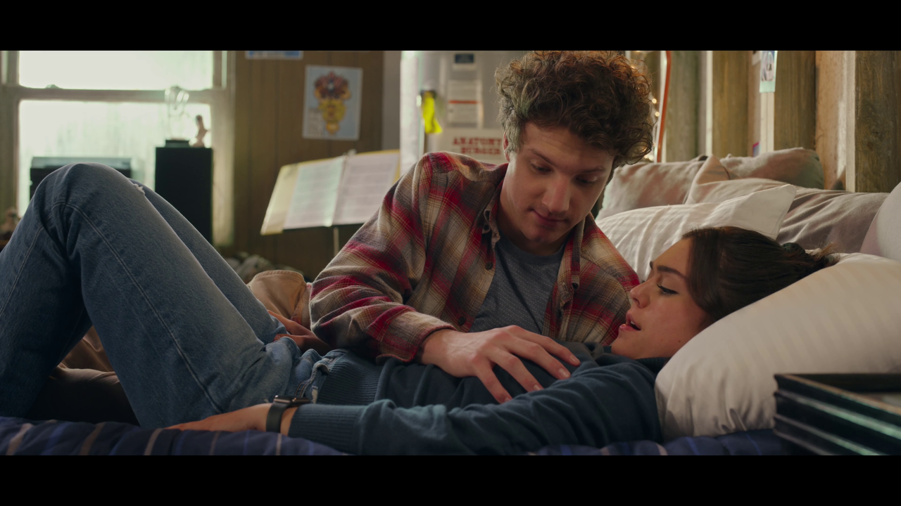 vlcsnap-2023-12-02-00h58m15s157