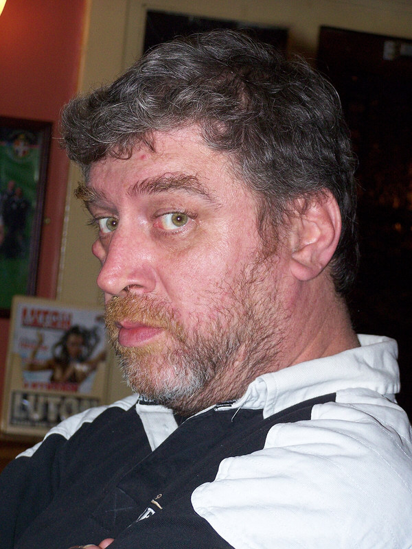 Steve Dillon, dibujante y artista de comic Predicador, Vertigo
