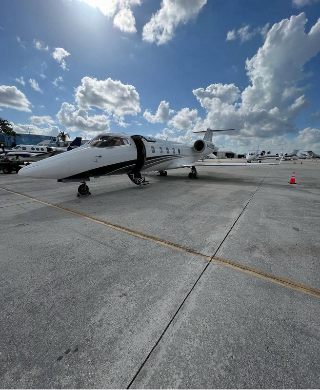 Learjet 60XR