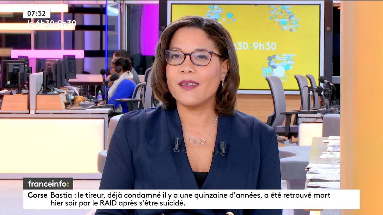 31 January - 05.30.00 - Le 6h30. Entre JT, chroniques, invités e