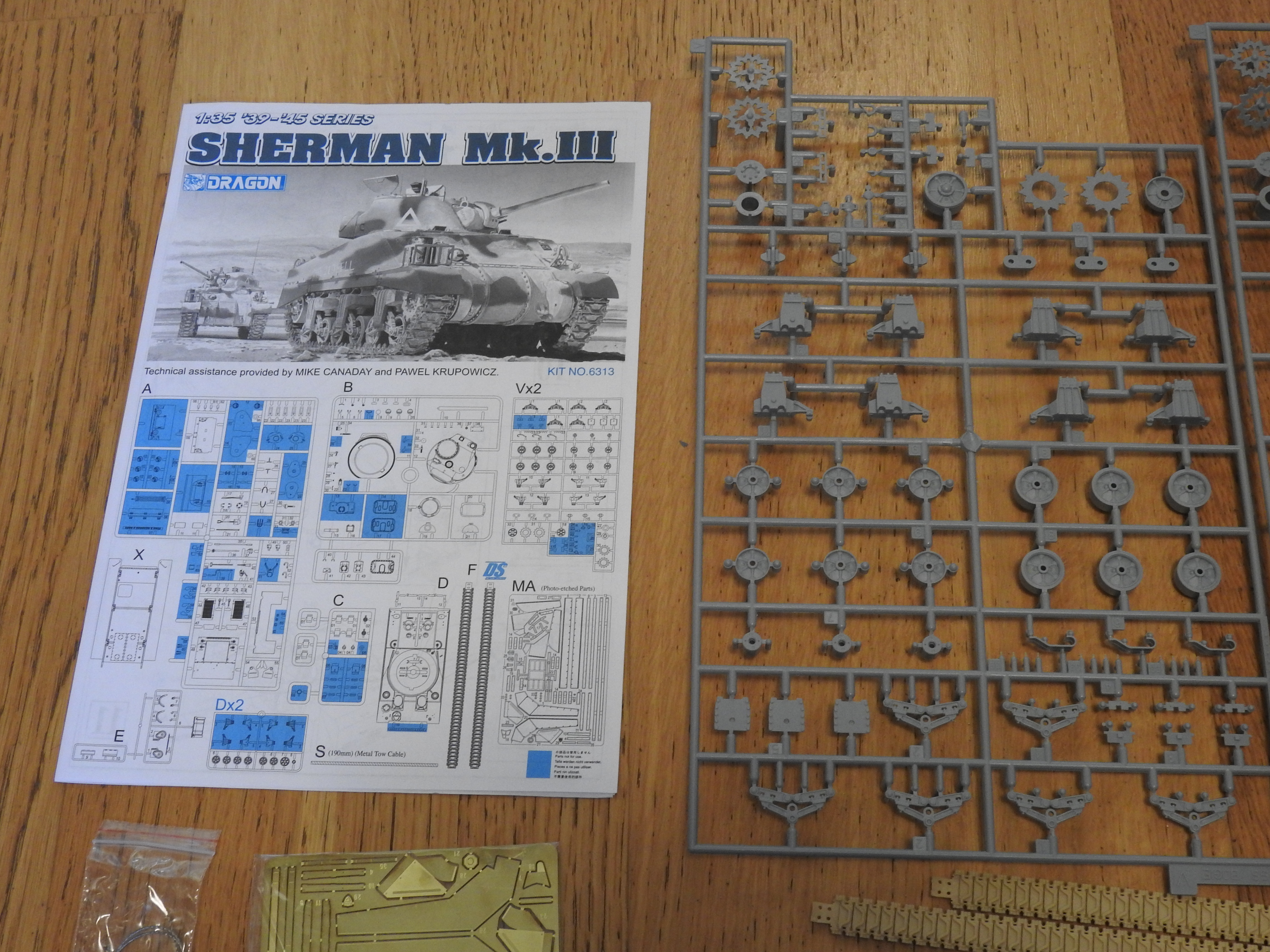 Sherman Mk. III , Dragon 1:35 DSCN8736