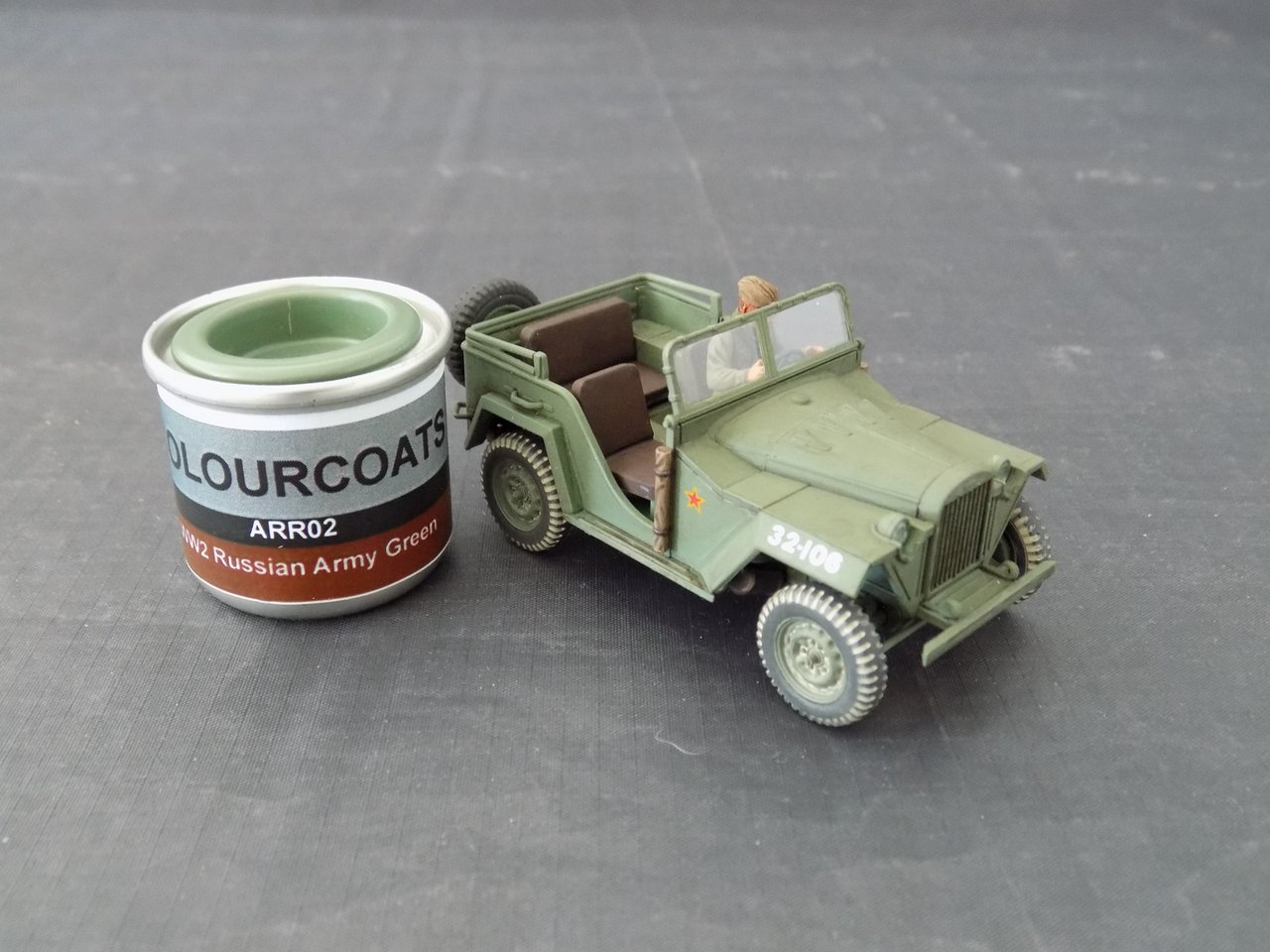 1/48 Tamiya IL-2 Shturmovik & GAZ-67B Plastic Model Kit