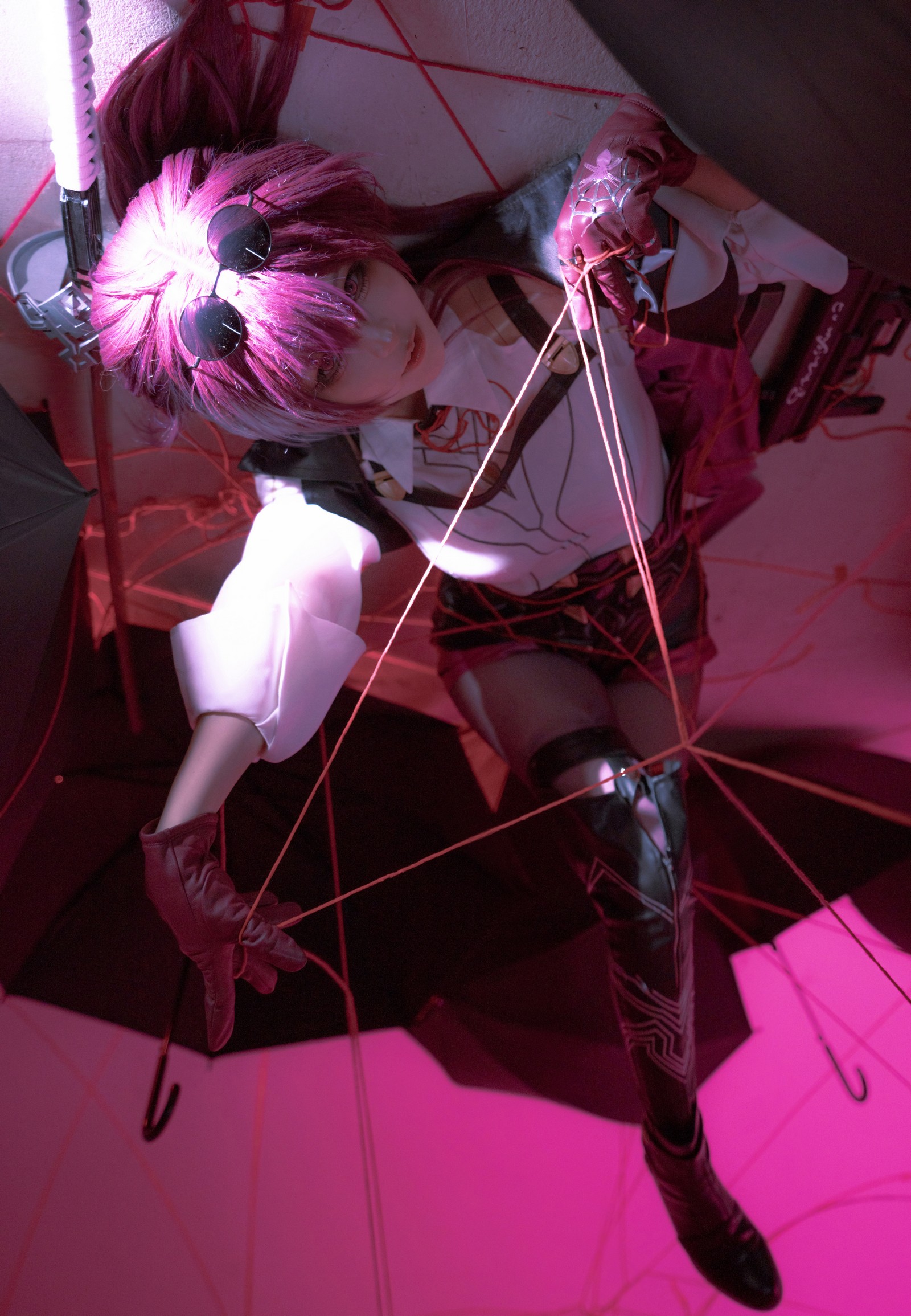 w百合欧皇子w 卡芙卡写真集 – Kafka COS 崩坏星穹铁道高清图 [15P-149MB]