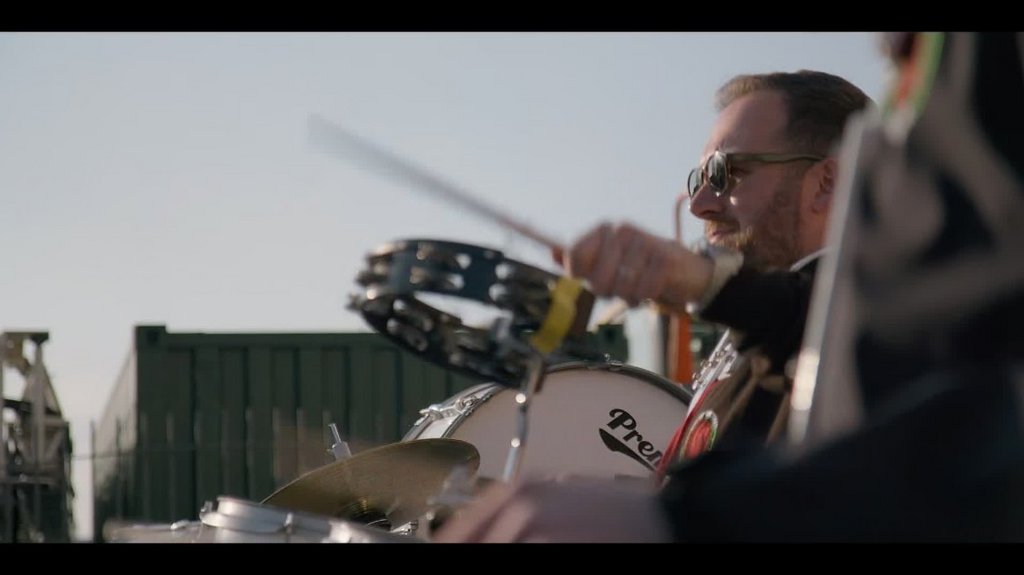 [Image: jomgyk57z2g4.jpg]