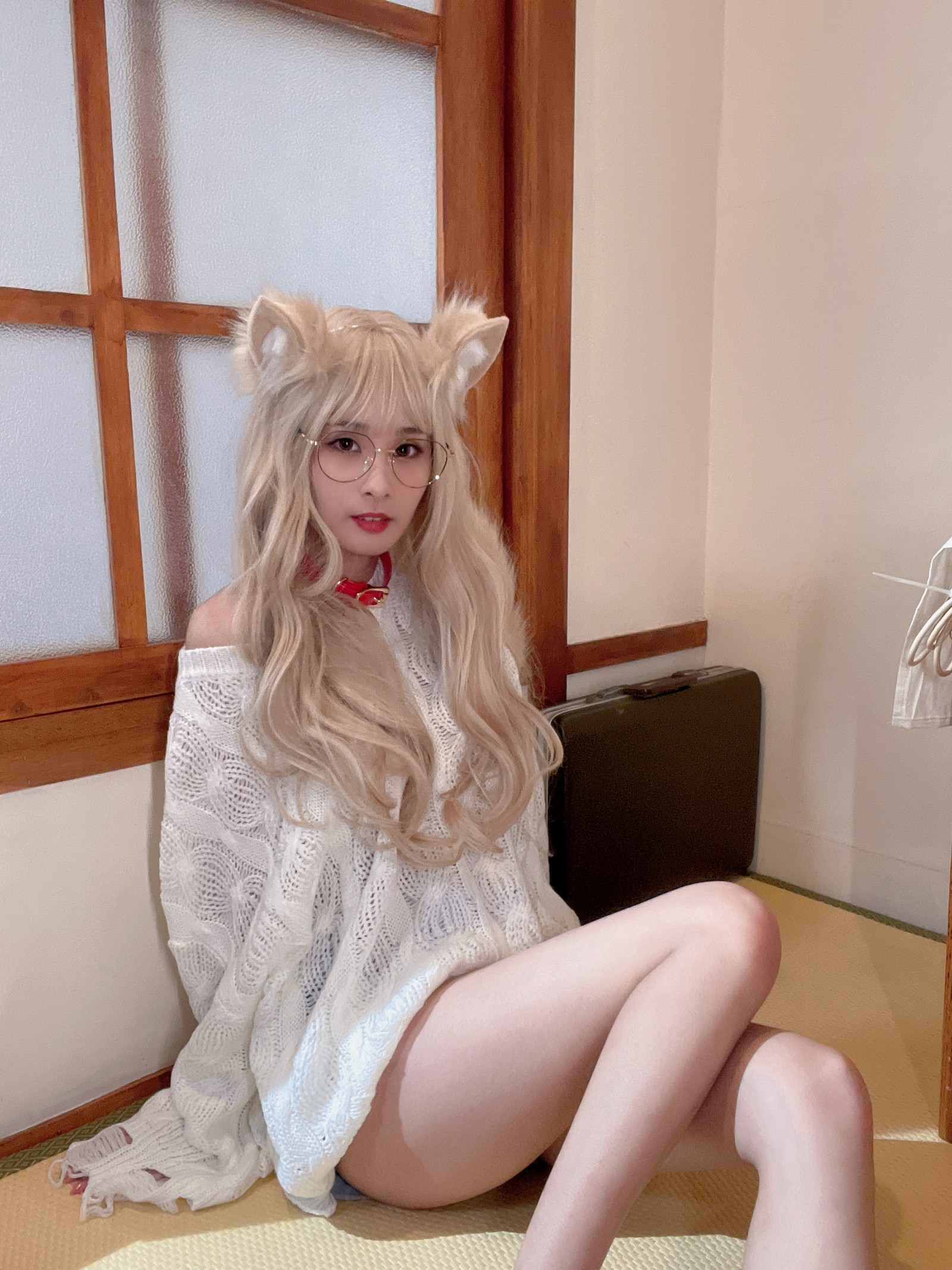 泥泥汝 猫女 主题 Cosplay 写真＋视频合集｜高质量图集（372P｜12V｜1.09GB）插图1