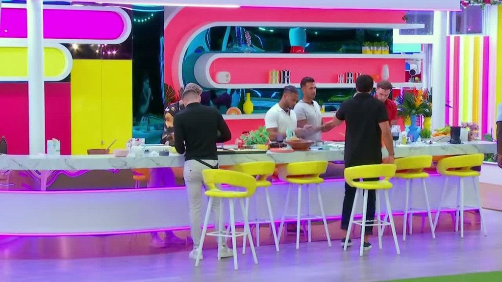 [Image: 6iqnhb56zoj1.jpg]