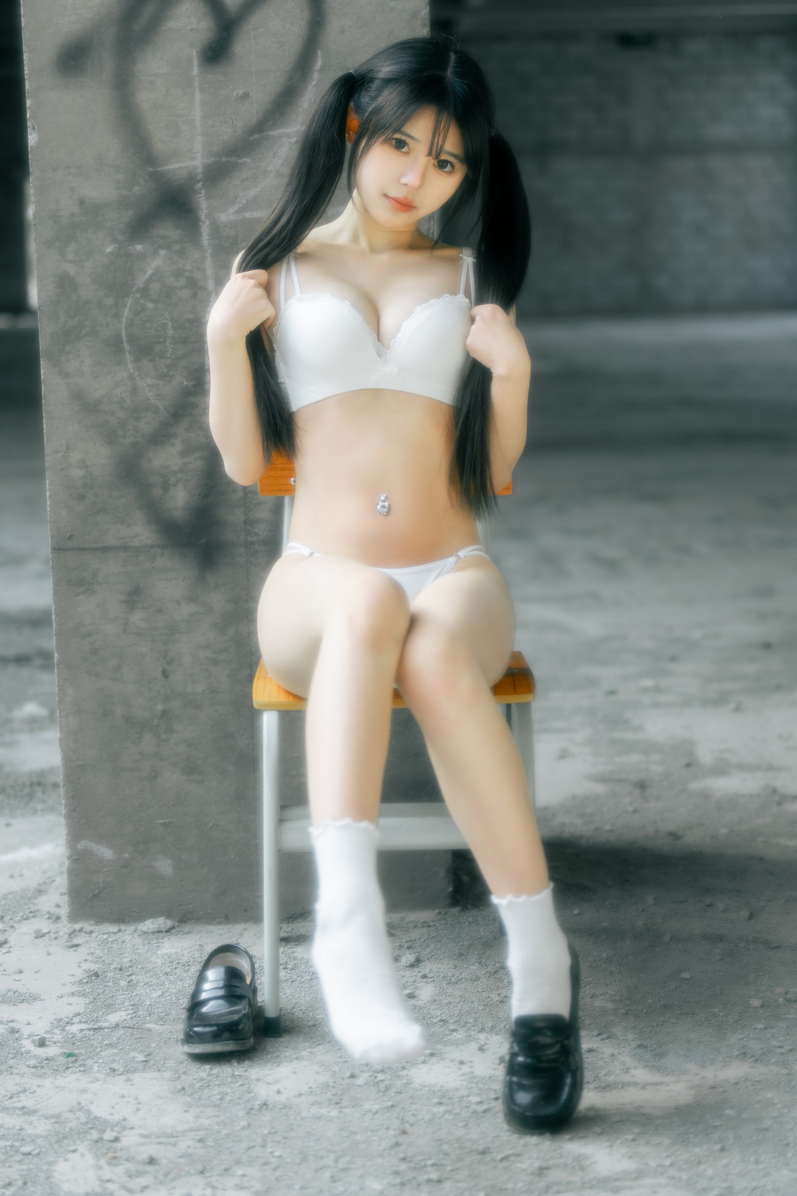 rua阮阮 失乐园 主题 写真图集｜暗黑氛围系私房摄影（55P｜687MB）插图3