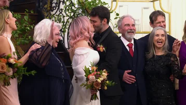 [Image: mhkxw16wa27b.jpg]