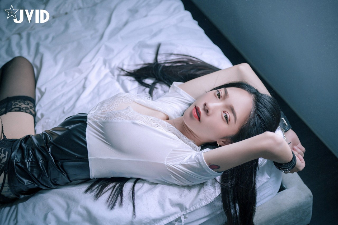 jvid 飘 飘《性感保险业务员》写真作品欣赏，较为性感的风格插图9