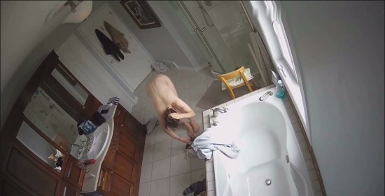 [Image: Voyeur15715081506.jpg]