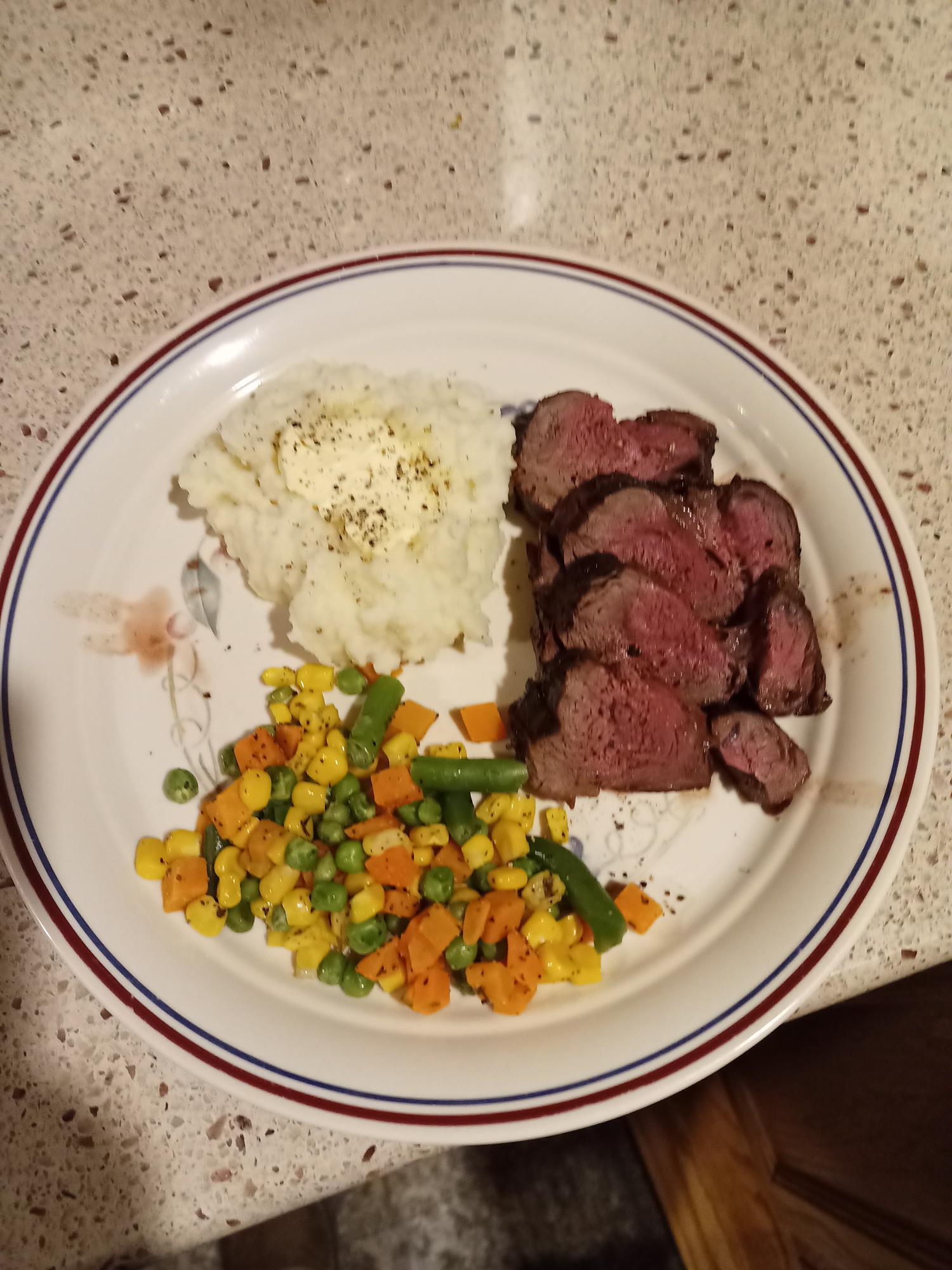 deer tenderloin — Postimages