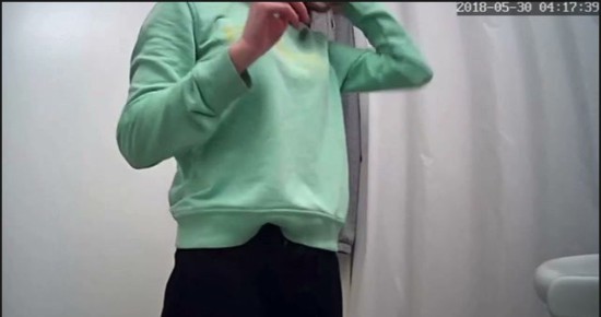 [Image: Voyeur36635130341.jpg]