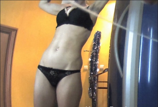 [Image: Voyeur21445114412.jpg]
