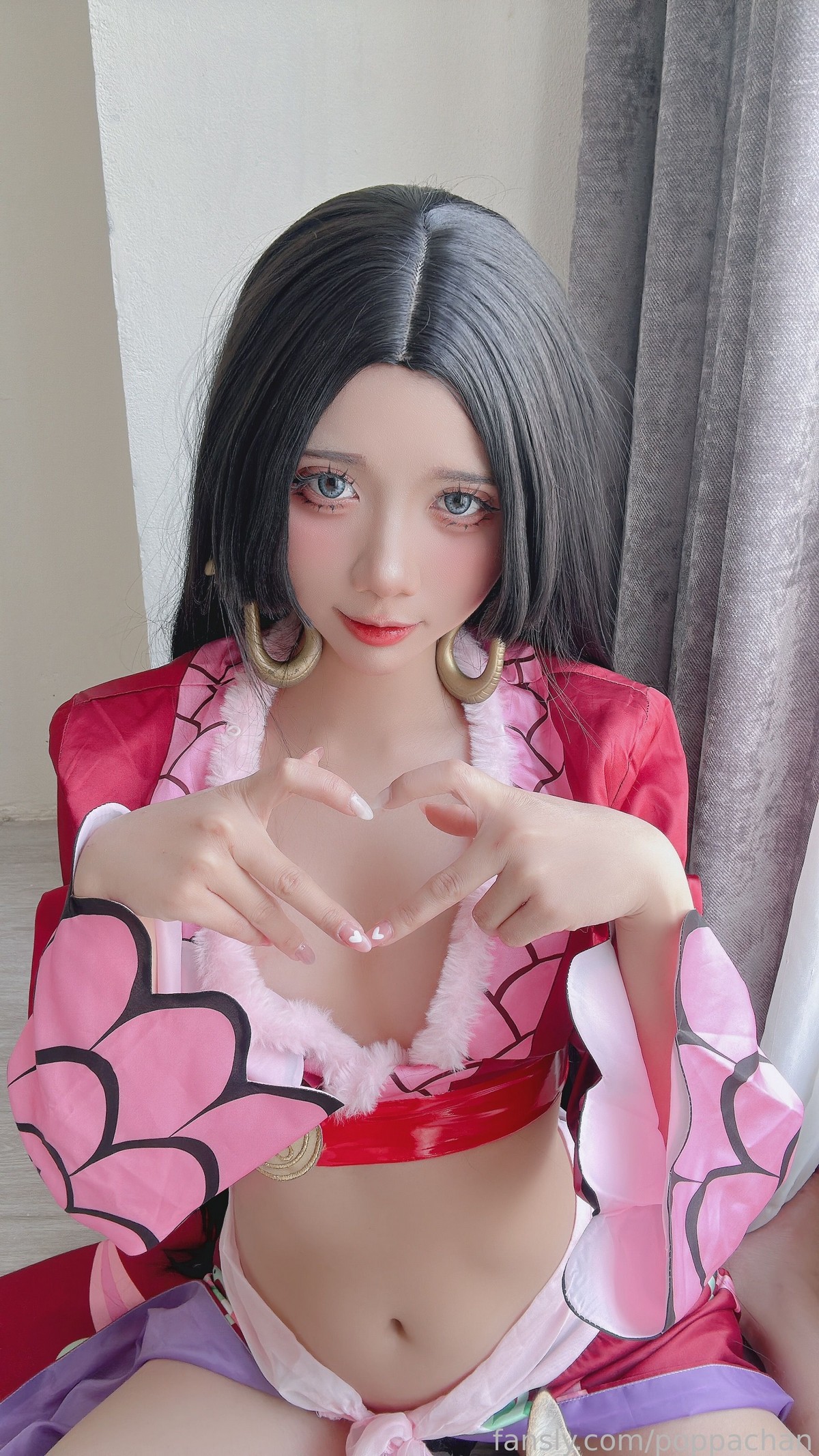 PoppaChan Boa Hancock Cosplay (One Piece) – 52 Photos 6 Videos 147MB插图2