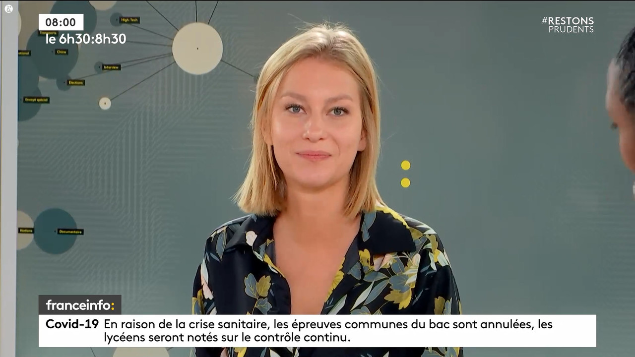 11.06 - 05.29.00 - 9h30. Entre JT, chroniques, invités et revues de p....ts_snapshot_01.37.52.622