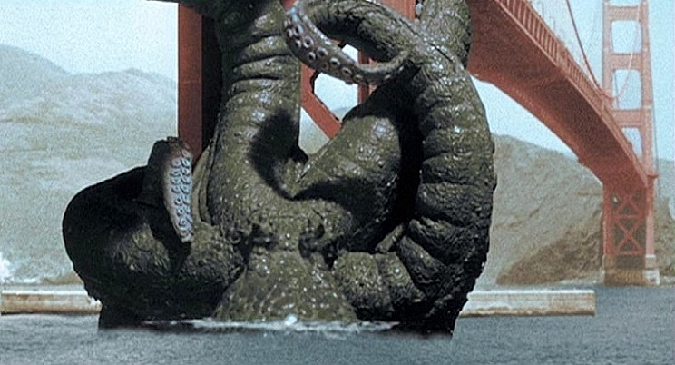 IT-CAME-FROM-BENEATH-THE-SEA-OCTOPUS-2-A-FOTOR.jpg