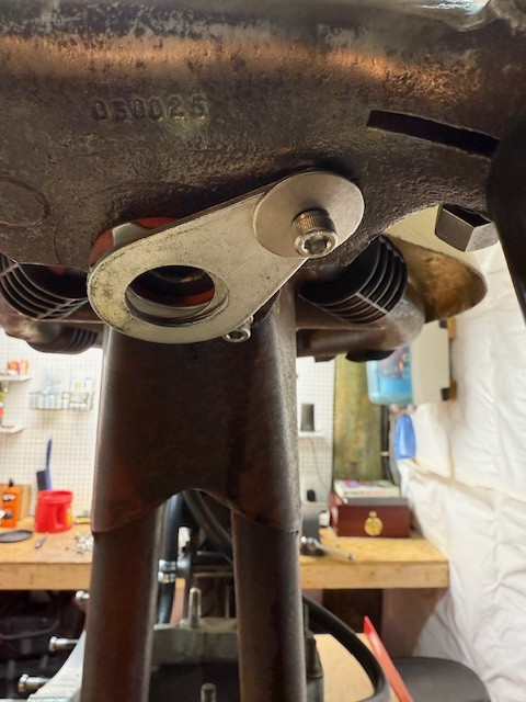 Featherbed steering damper Featherbed steering damper