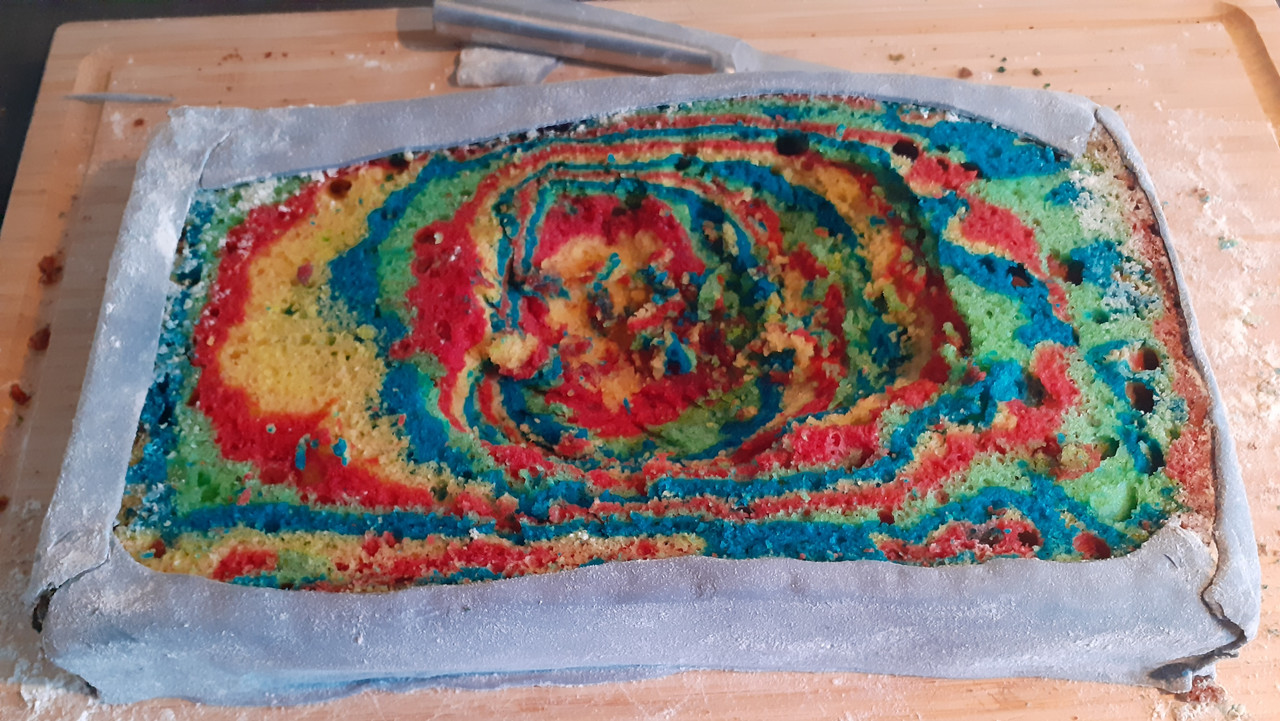 20 KuchenFondantEingewickelt