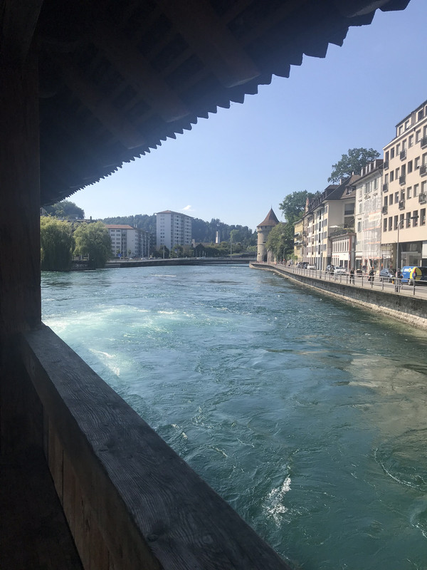 FC9C218B-DE28-44EB-9F48-D8F100DED847