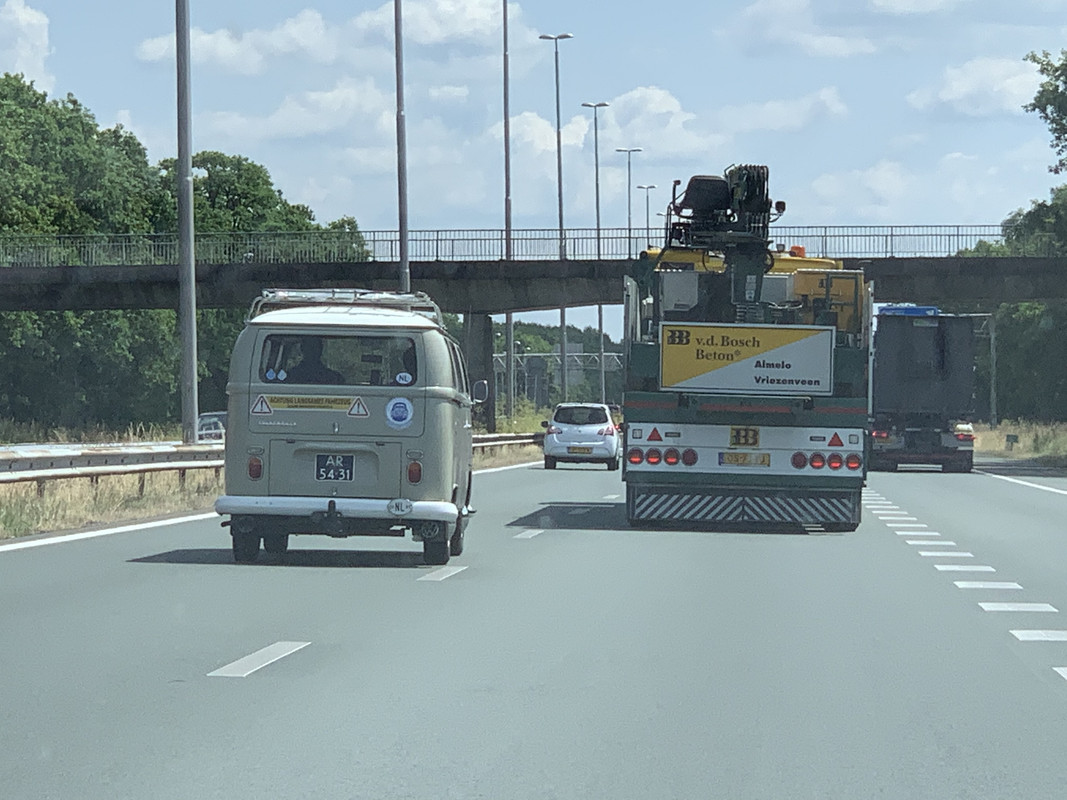 E0CB25AB-6D66-4D37-91FD-CEEC2A19B9F1